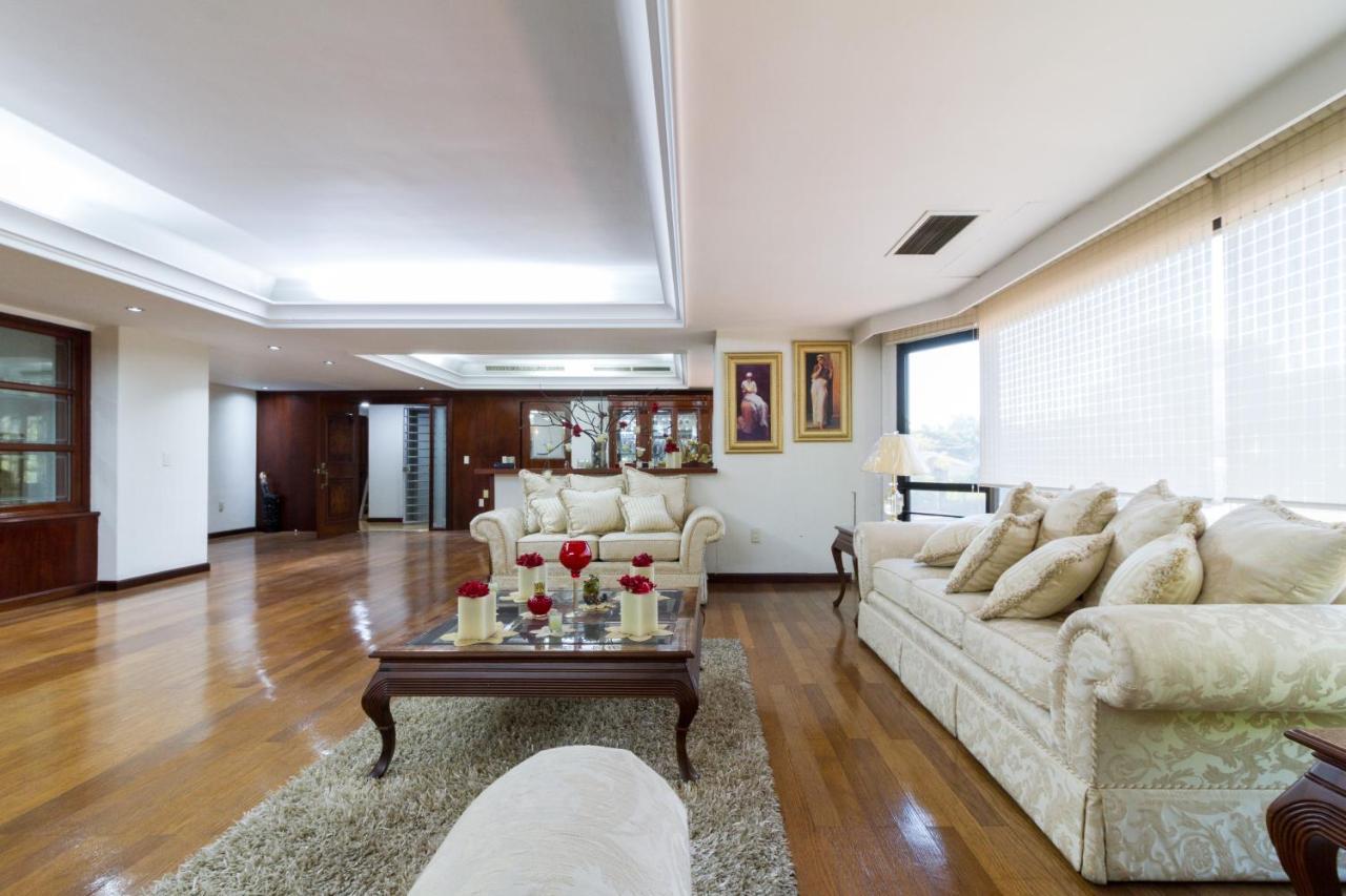 Penthouse Los Colomos Apartment กัวดาลาฮารา ภายนอก รูปภาพ